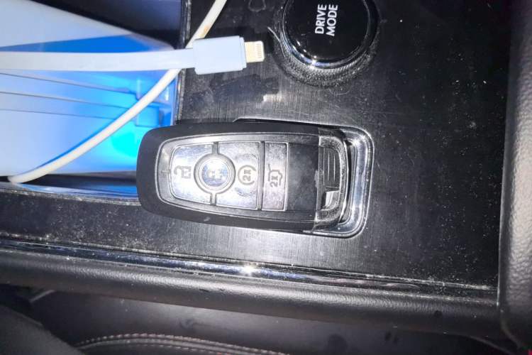 Used Lincoln Aviator 2021 3.0T V6 Four-Wheel Drive Zunya Edition Vehicle Key