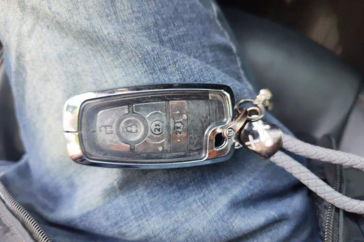 Used Lincoln Aviator 2021 3.0T V6 Four-Wheel Drive Luxury Edition Vehicle Key
