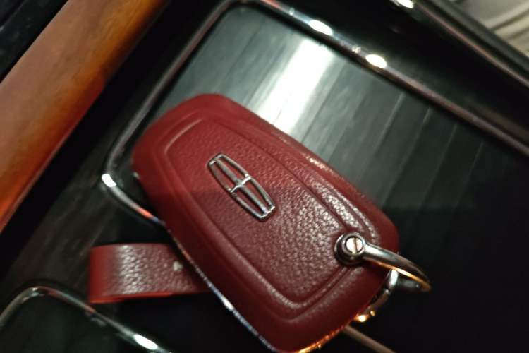 Used Lincoln Aviator 2021 3.0T V6 Four-Wheel Drive Luxury Edition Vehicle Key
