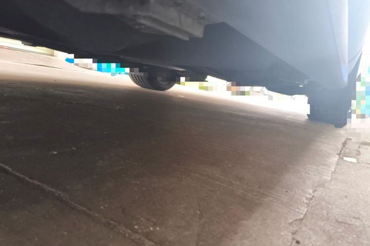 Used Lincoln Aviator 2021 3.0T V6 All-Wheel-Drive Executive Edition Chassis Front Left