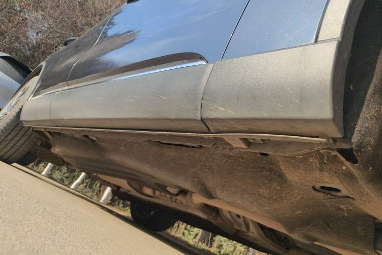 Used Lincoln Aviator 2021 3.0T V6 All-Wheel-Drive Executive Edition Chassis Front Right