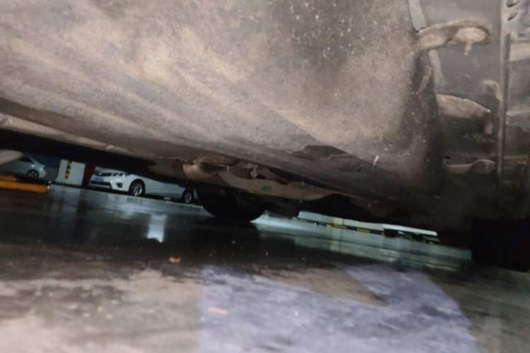 Used Lincoln Aviator 2021 3.0T V6 All-Wheel-Drive Executive Edition Chassis Rear Right