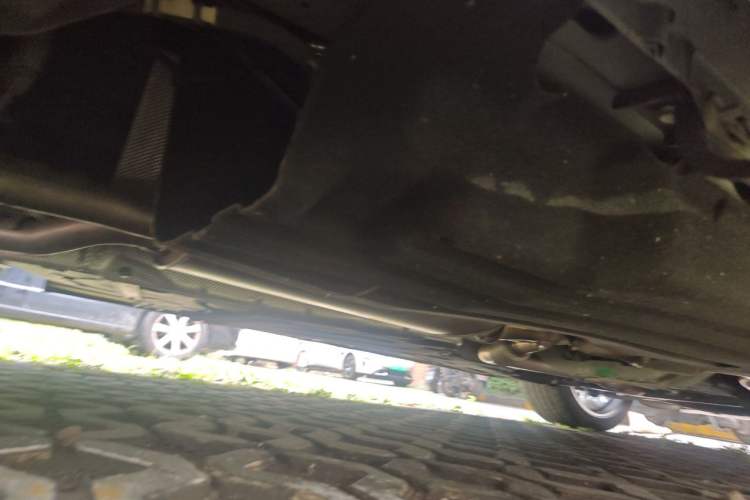 Used Lincoln Aviator 2021 3.0T V6 All-Wheel-Drive Executive Edition Chassis Rear Right