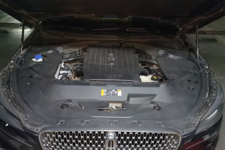 Used Lincoln Aviator 2021 3.0T V6 Four-Wheel Drive Zunya Edition Engine Bay