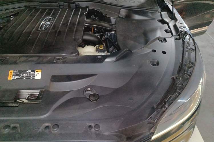 Used Lincoln Aviator 2021 3.0T V6 Four-Wheel Drive Luxury Edition Engine Bay Left