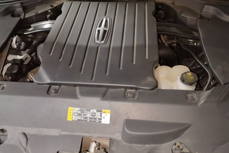 Used Lincoln Aviator 2021 3.0T V6 All-Wheel-Drive Executive Edition Engine Bay
