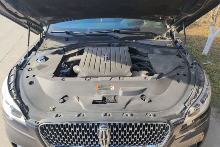 Used Lincoln Aviator 2021 3.0T V6 All-Wheel-Drive Executive Edition Engine Bay
