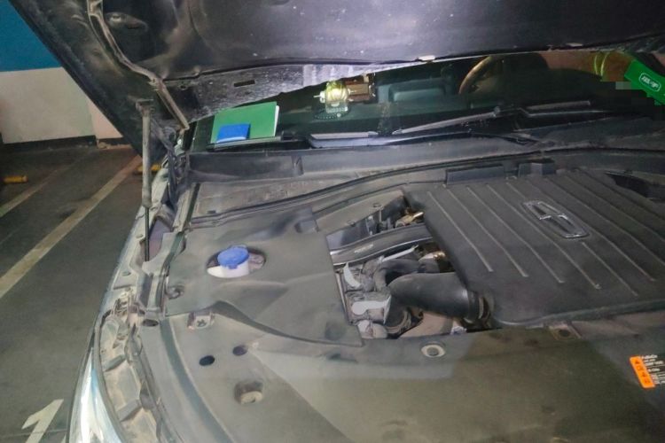 Used Lincoln Aviator 2021 3.0T V6 All-Wheel-Drive Executive Edition Engine Bay Right