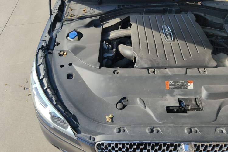 Used Lincoln Aviator 2021 3.0T V6 All-Wheel-Drive Executive Edition Engine Bay Right