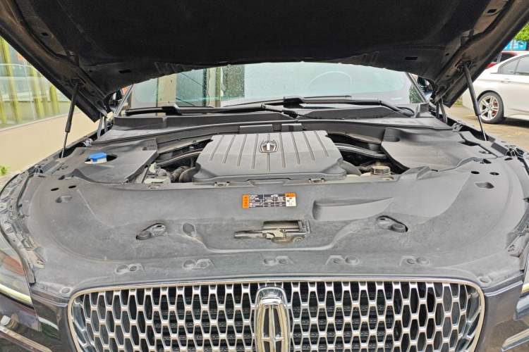 Used Lincoln Aviator 2021 3.0T V6 Four-Wheel Drive Zunya Edition Engine Bay