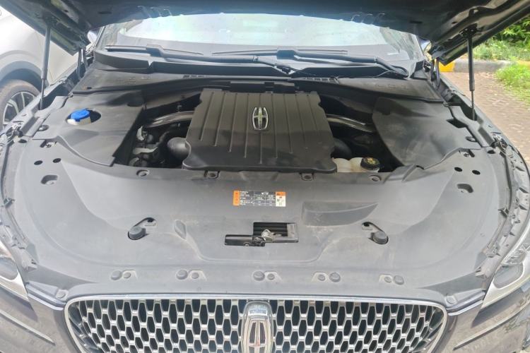 Used Lincoln Aviator 2021 3.0T V6 All-Wheel-Drive Executive Edition Engine Bay