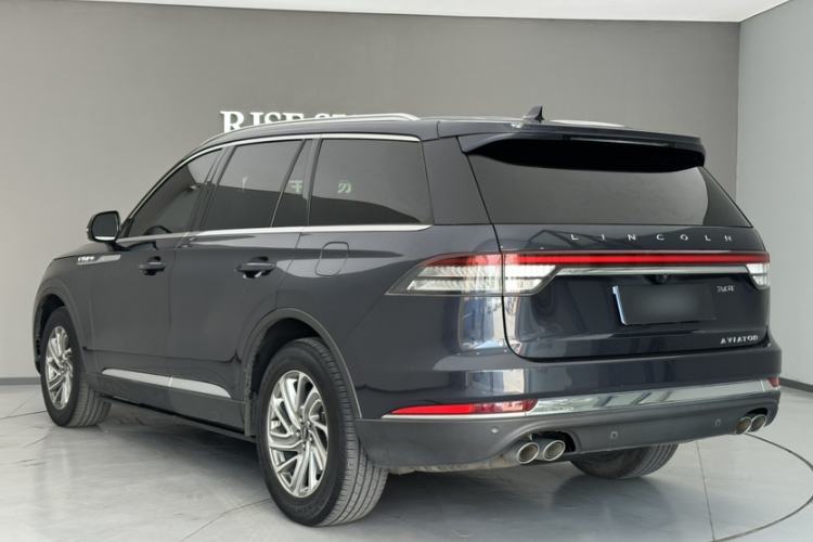 Used Lincoln Aviator 2021 3.0T V6 Four-Wheel Drive Luxury Edition Exterior 4