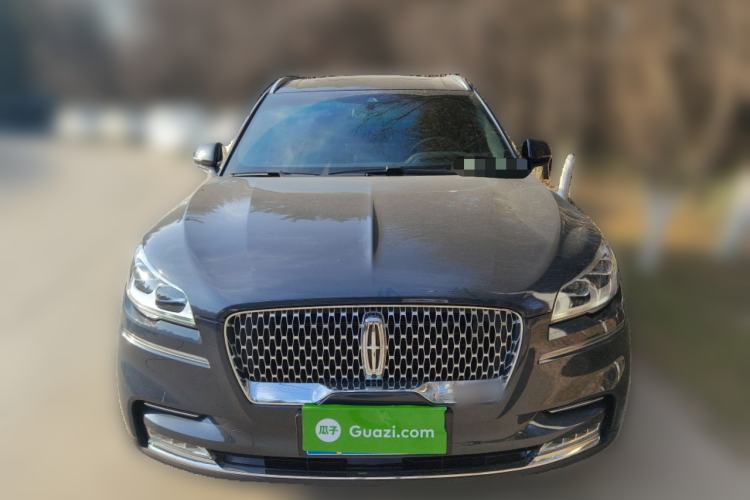Used Lincoln Aviator 2021 3.0T V6 All-Wheel-Drive Executive Edition Front