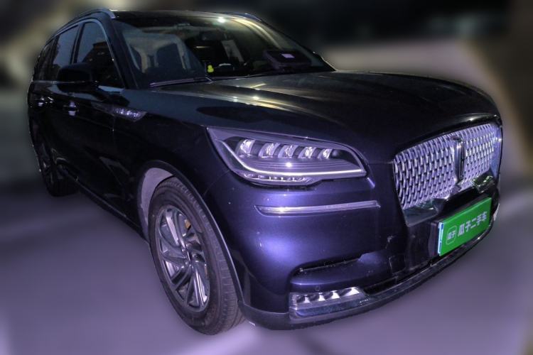 Used Lincoln Aviator 2021 3.0T V6 Four-Wheel Drive Luxury Edition Front Right 45 Deg