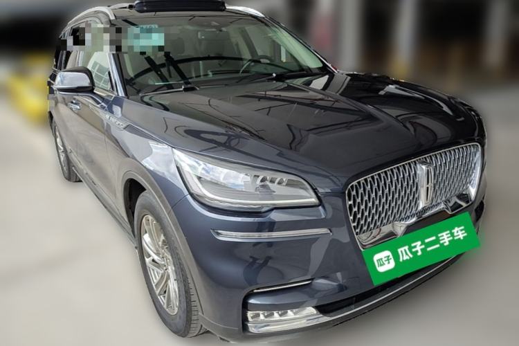 Used Lincoln Aviator 2021 3.0T V6 Four-Wheel Drive Luxury Edition Front Right 45 Deg