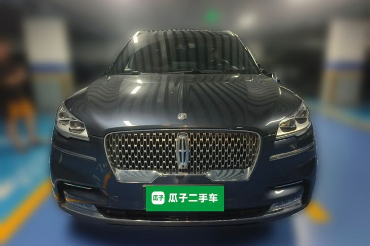 Used Lincoln Aviator 2021 3.0T V6 All-Wheel-Drive Executive Edition Front