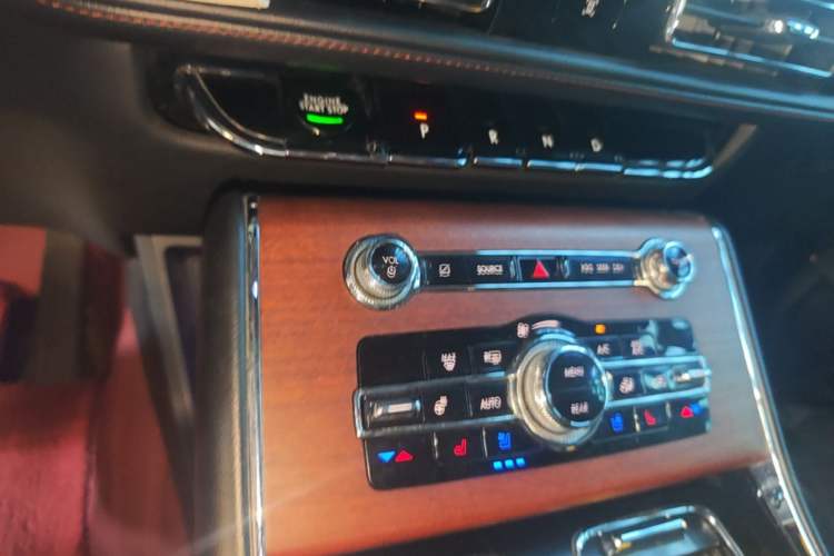 Used Lincoln Aviator 2021 3.0T V6 Four-Wheel Drive Luxury Edition Gear Lever