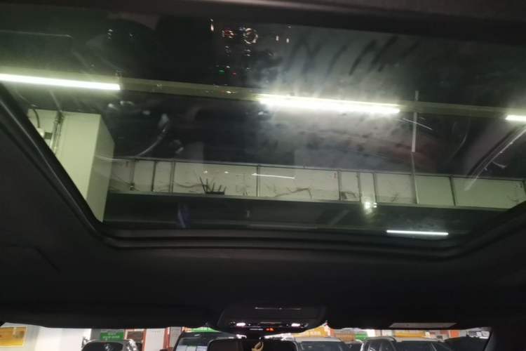 Used Lincoln Aviator 2021 3.0T V6 All-Wheel-Drive Executive Edition Headliner