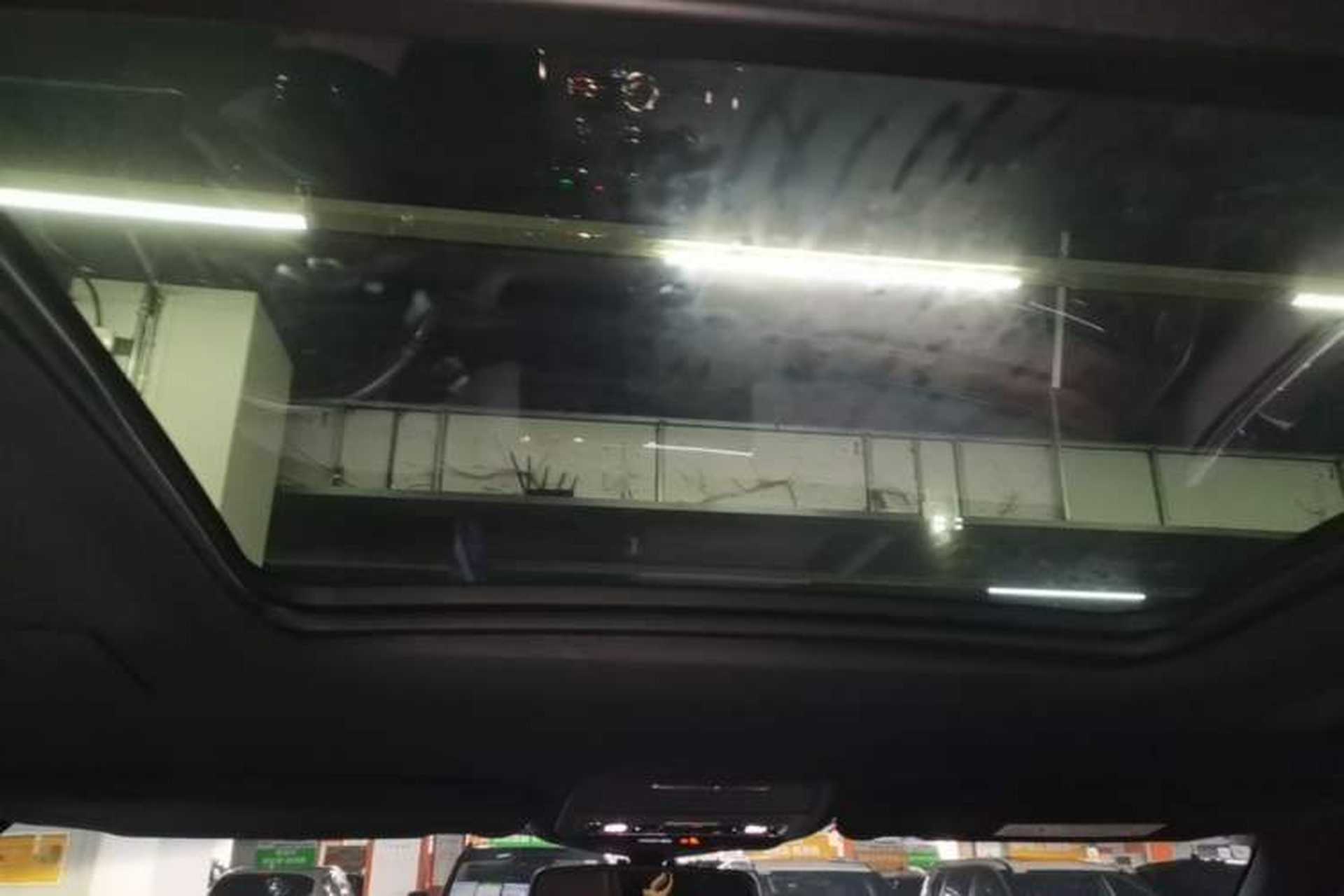 Used Lincoln Aviator 2021 3.0T V6 All-Wheel-Drive Executive Edition Headliner