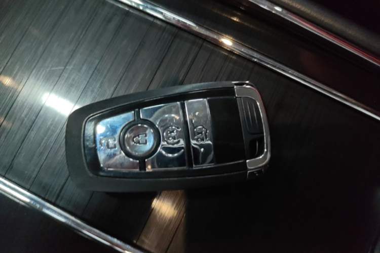 Used Lincoln Aviator 2021 3.0T V6 Four-Wheel Drive Luxury Edition Interior 1