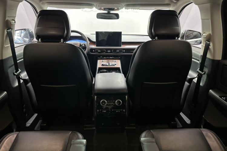Used Lincoln Aviator 2021 3.0T V6 Four-Wheel Drive Luxury Edition Interior 4