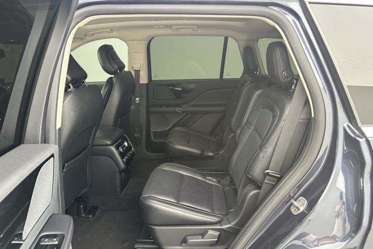 Used Lincoln Aviator 2021 3.0T V6 Four-Wheel Drive Luxury Edition Interior 5