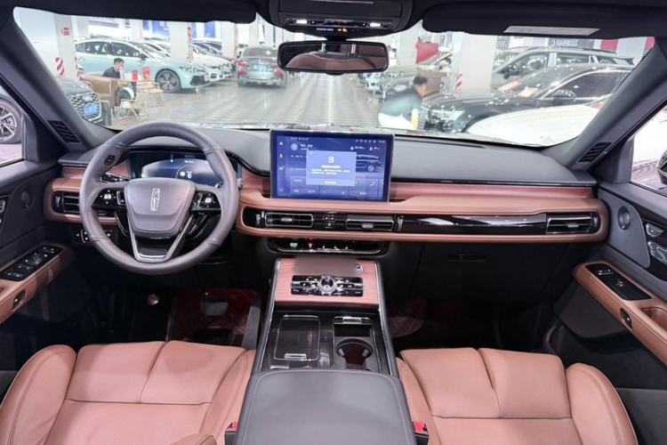 Used Lincoln Aviator 2021 3.0T V6 Four-Wheel Drive Zunya Edition Interior 6
