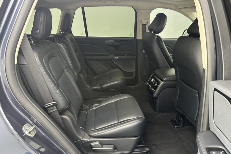 Used Lincoln Aviator 2021 3.0T V6 Four-Wheel Drive Luxury Edition Interior 6