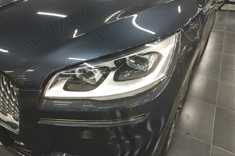 Used Lincoln Aviator 2021 3.0T V6 All-Wheel-Drive Executive Edition Left Front Headlight