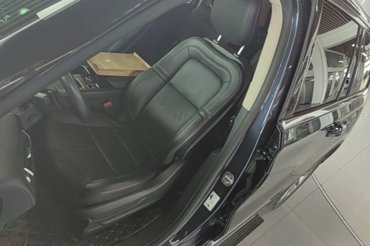 Used Lincoln Aviator 2021 3.0T V6 Four-Wheel Drive Luxury Edition Left Front Seat