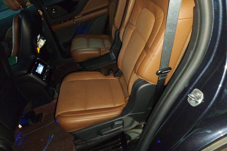 Used Lincoln Aviator 2021 3.0T V6 Four-Wheel Drive Zunya Edition Left Rear Seat