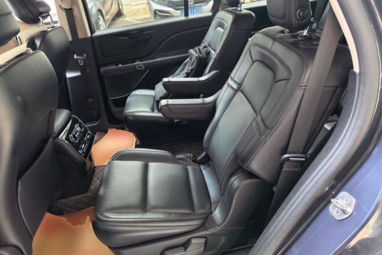 Used Lincoln Aviator 2021 3.0T V6 Four-Wheel Drive Zunya Edition Left Rear Seat