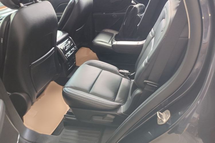 Used Lincoln Aviator 2021 3.0T V6 Four-Wheel Drive Luxury Edition Left Rear Seat