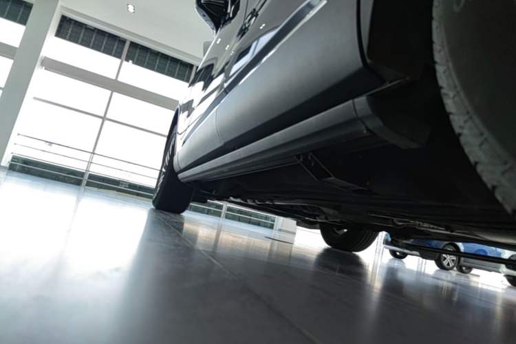 Used Lincoln Aviator 2021 3.0T V6 Four-Wheel Drive Luxury Edition Left Side Sill