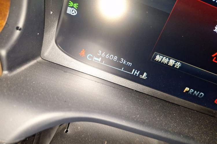 Used Lincoln Aviator 2021 3.0T V6 Four-Wheel Drive Zunya Edition Odometer Close Up