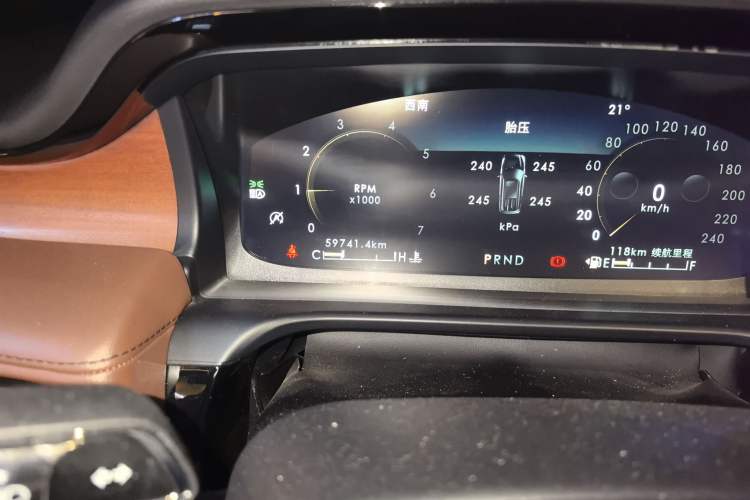 Used Lincoln Aviator 2021 3.0T V6 Four-Wheel Drive Zunya Edition Odometer Close Up