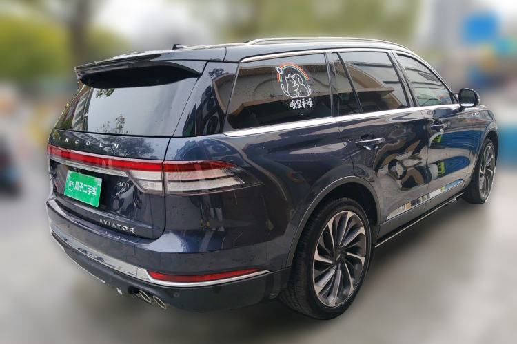 Used Lincoln Aviator 2021 3.0T V6 All-Wheel-Drive Executive Edition Rear Right 45 Deg