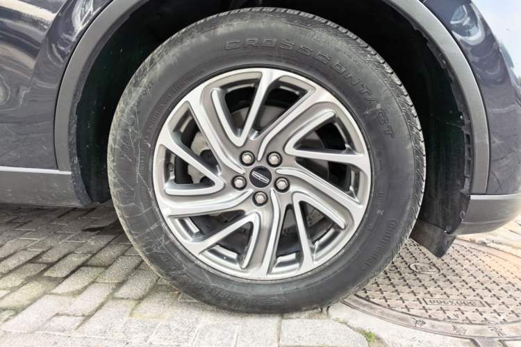 Used Lincoln Aviator 2021 3.0T V6 Four-Wheel Drive Zunya Edition Right Front Wheel Hub
