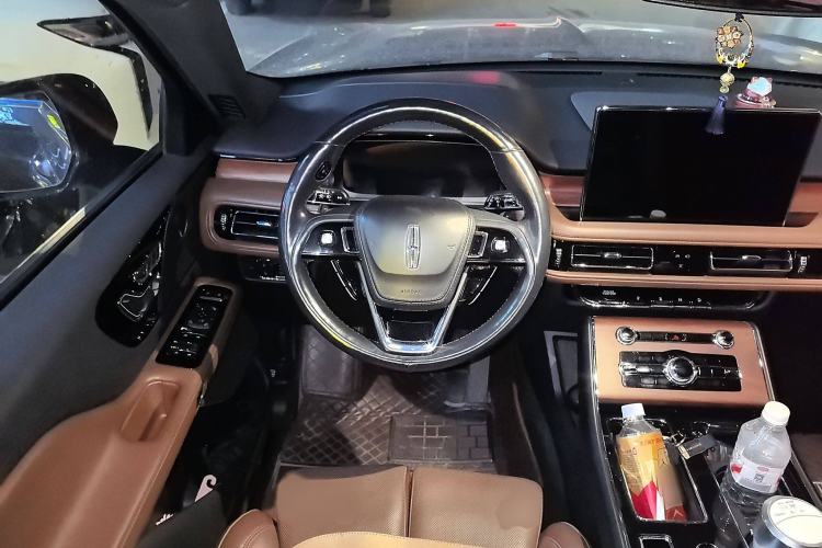 Used Lincoln Aviator 2021 3.0T V6 Four-Wheel Drive Zunya Edition Steering Wheel