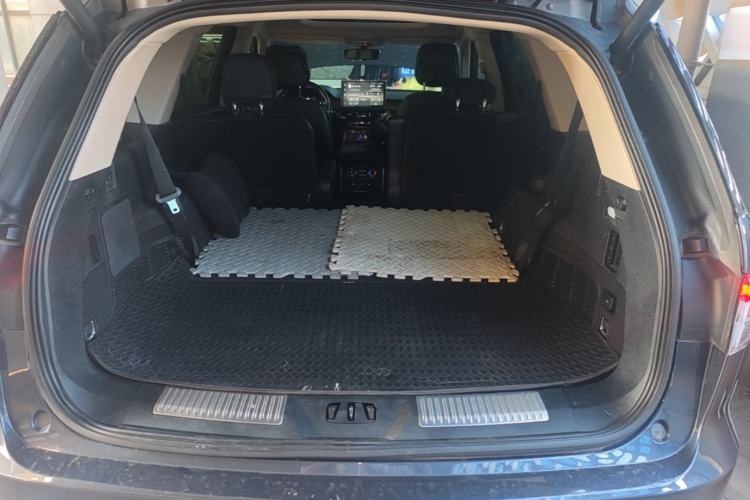 Used Lincoln Aviator 2021 3.0T V6 Four-Wheel Drive Luxury Edition Trunk