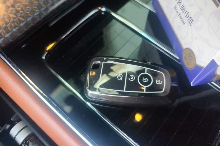 Used Lincoln Aviator 2021 3.0T V6 Four-Wheel Drive Presidential Edition Vehicle Key