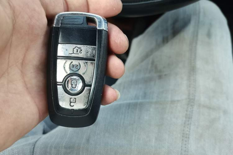 Used Lincoln Aviator 2021 3.0T V6 Four-Wheel Drive Luxury Edition Vehicle Key