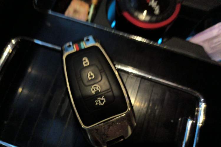 Used Lincoln Aviator 2021 3.0T V6 Four-Wheel Drive Luxury Edition Vehicle Key