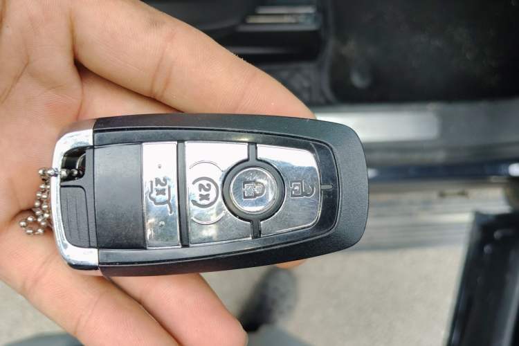 Used Lincoln Aviator 2021 3.0T V6 Four-Wheel Drive Zunya Edition Vehicle Key