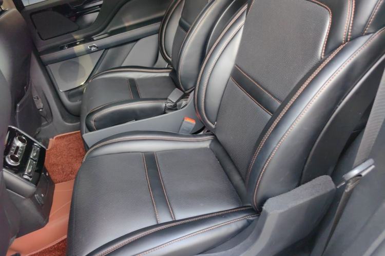 Used Lincoln Aviator 2021 3.0T V6 Four-Wheel Drive Luxury Edition Left Rear Seat