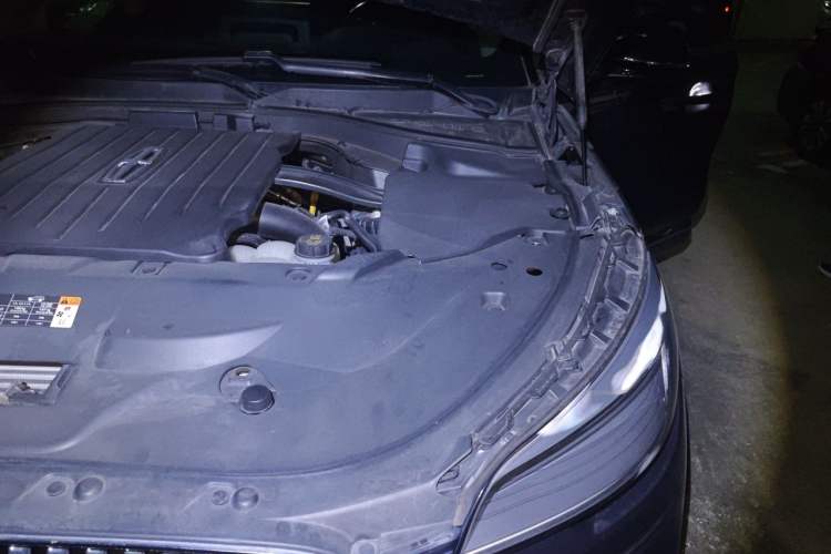 Used Lincoln Aviator 2021 3.0T V6 Four-Wheel Drive Luxury Edition Engine Bay Left