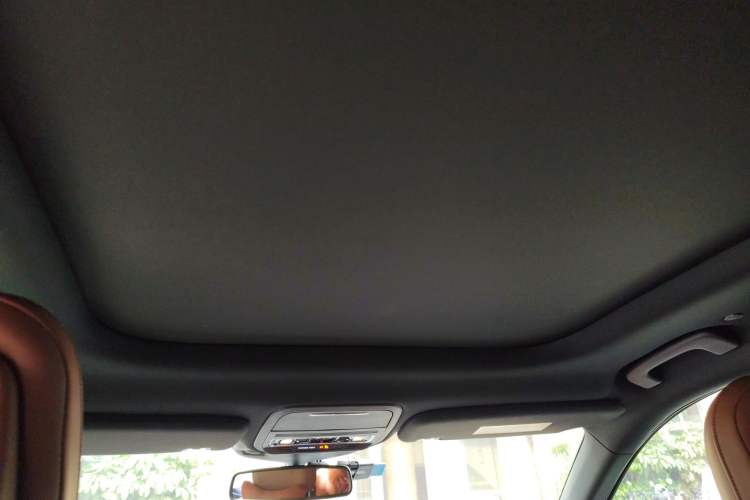 Used Lincoln Aviator 2021 3.0T V6 Four-Wheel Drive Zunya Edition Headliner