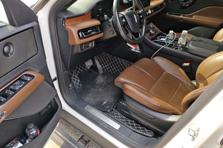 Used Lincoln Aviator 2021 3.0T V6 Four-Wheel Drive Zunya Edition Driver Seat