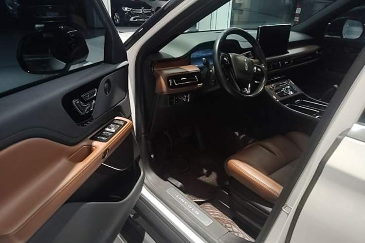 Used Lincoln Aviator 2021 3.0T V6 Four-Wheel Drive Zunya Edition Driver Seat