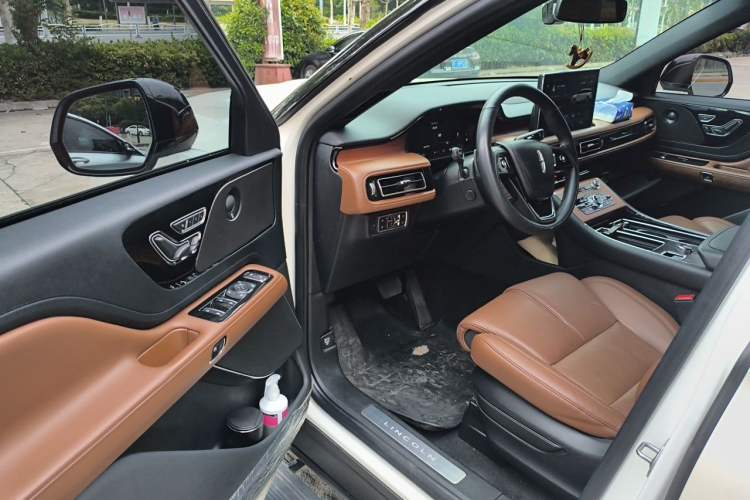 Used Lincoln Aviator 2021 3.0T V6 Four-Wheel Drive Zunya Edition Driver Seat